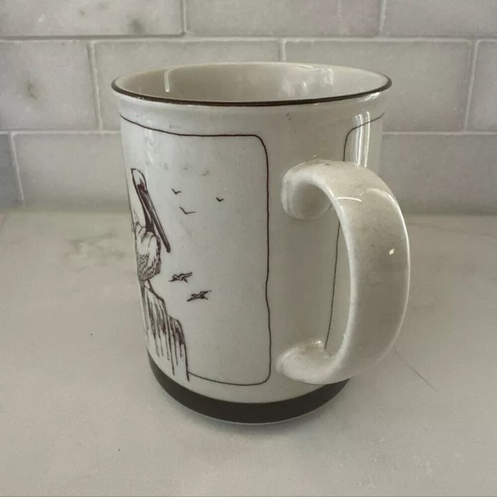 Vintage Ceramic Pelican Coffee Mug Down East Crafts-Yarmouth ME Made In Japan - Picture 2 of 4